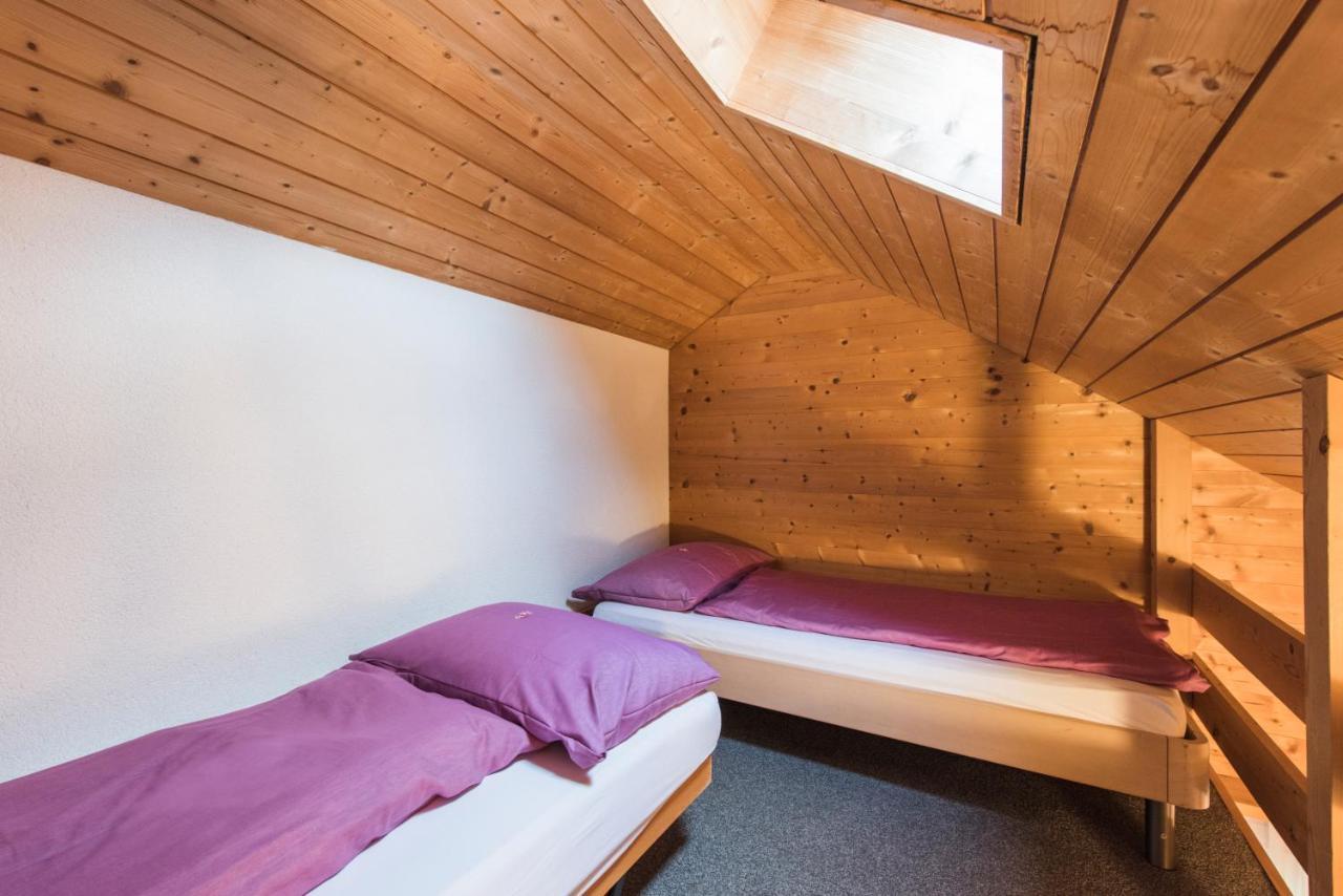 Hotel Alpenrose Beim Ballenberg Hofstetten bei Brienz エクステリア 写真