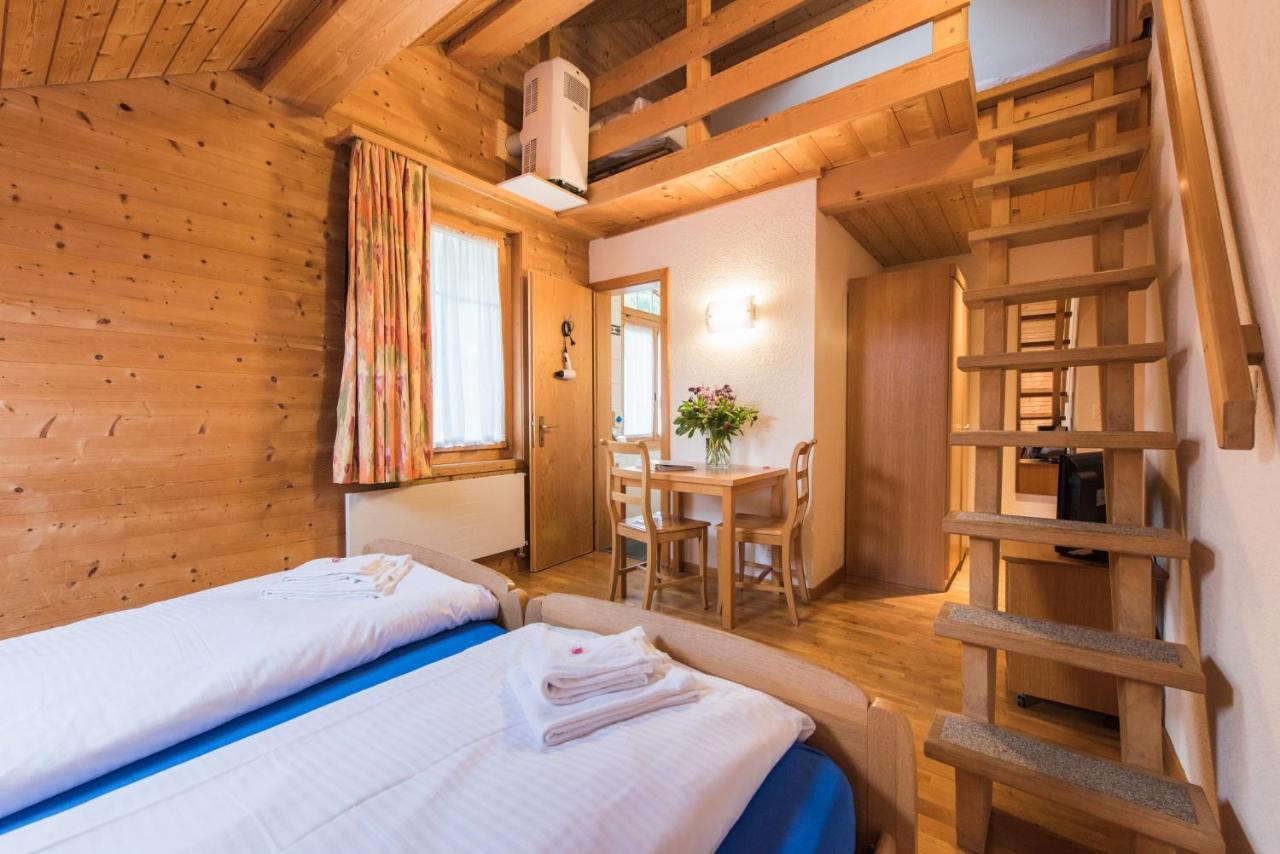 Hotel Alpenrose Beim Ballenberg Hofstetten bei Brienz エクステリア 写真