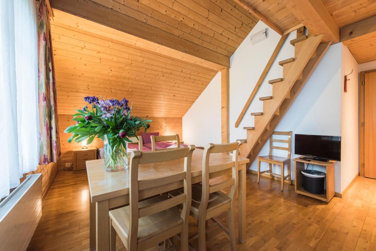 Hotel Alpenrose Beim Ballenberg Hofstetten bei Brienz エクステリア 写真