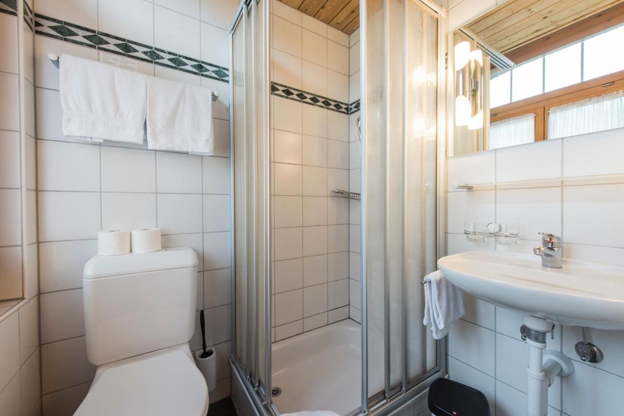 Hotel Alpenrose Beim Ballenberg Hofstetten bei Brienz エクステリア 写真