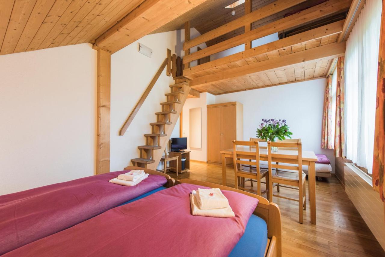 Hotel Alpenrose Beim Ballenberg Hofstetten bei Brienz エクステリア 写真