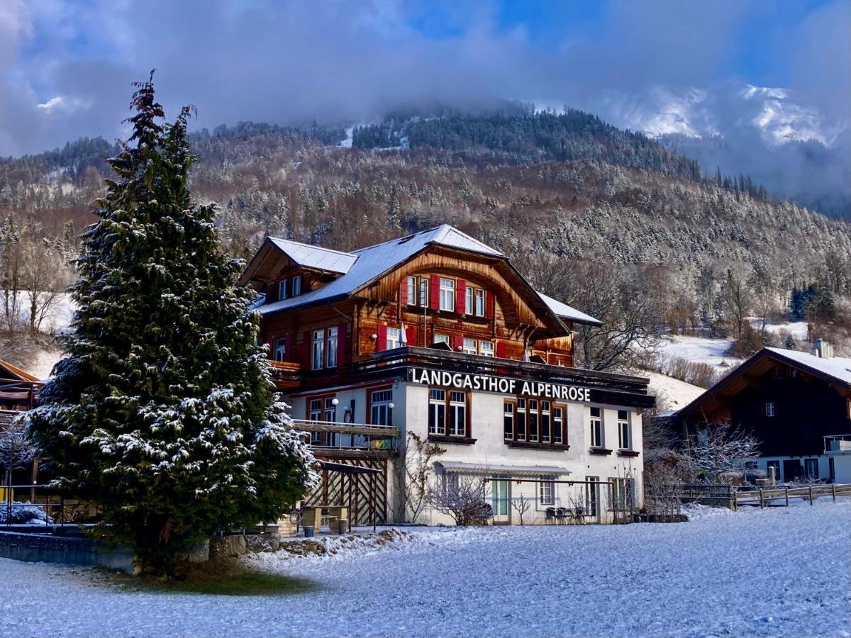 Hotel Alpenrose Beim Ballenberg Hofstetten bei Brienz エクステリア 写真
