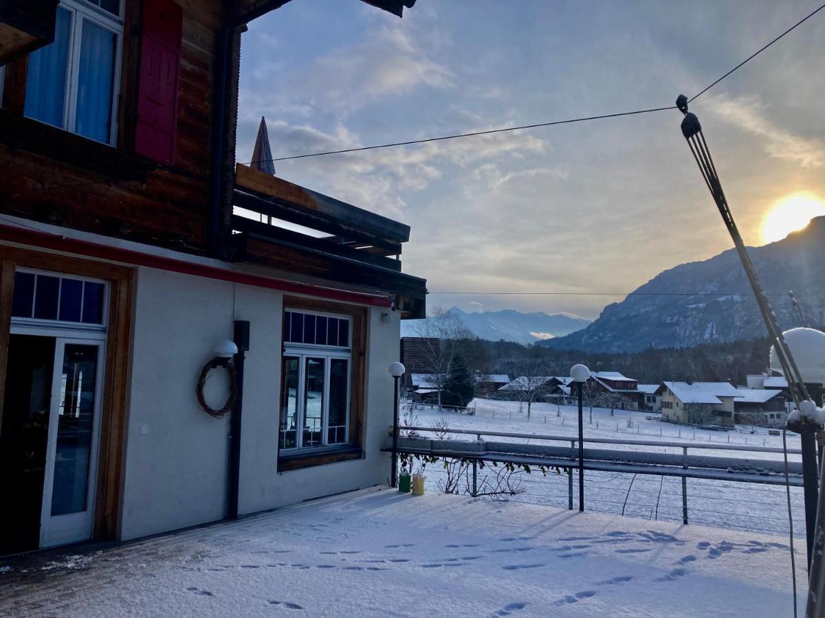 Hotel Alpenrose Beim Ballenberg Hofstetten bei Brienz エクステリア 写真
